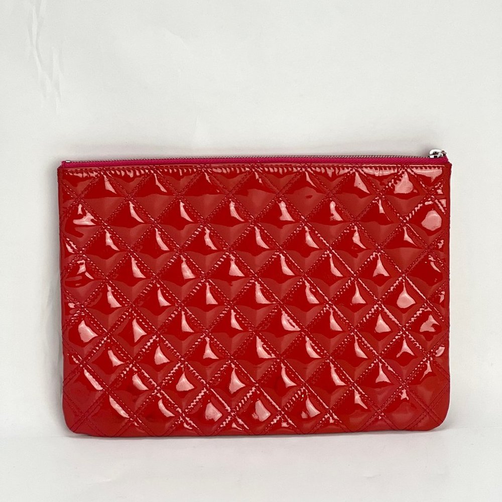 Chanel Patent Quilted Medium Cosmetic Case Dark Pink - Picture 2 of 15